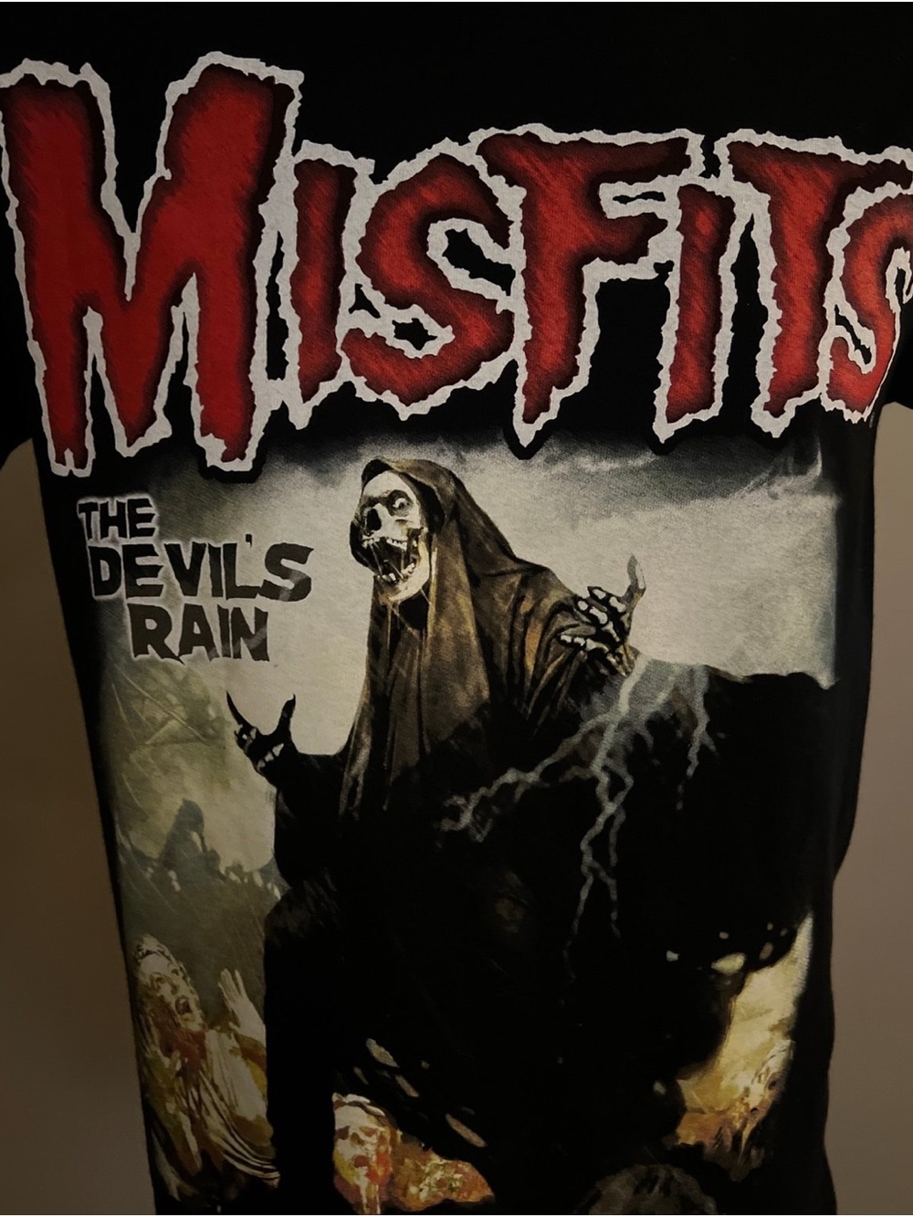 Official Misfits "The Devil's Rain" Graphic Band Tee - Adult S - Picture 2 of 3